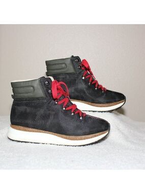 OTBT Buckly in camo hiking boots Women's Size 9 Outdoor High-Top Sporty Black